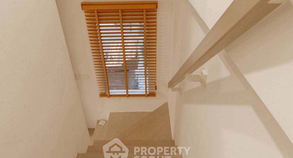 For rent 3 ベッドルーム townhouse in Prawet, Bangkok