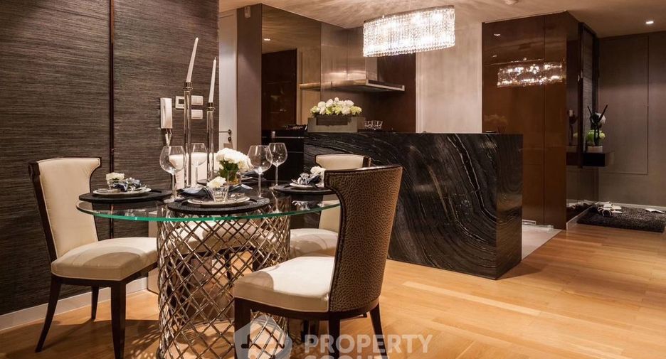 Condo en alquiler de 2 habitaciones en Yan Nawa, Bangkok