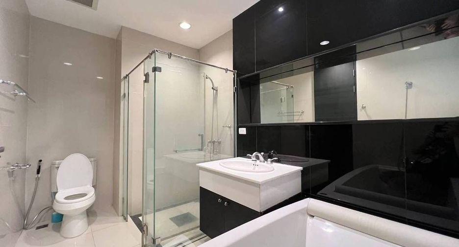 À louer 1 chambre condo à Pathum Wan, Bangkok