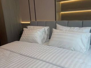 Condo en alquiler de 2 habitaciones en Phaya Thai, Bangkok