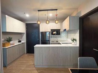 Condo en alquiler de 2 habitaciones en Phaya Thai, Bangkok