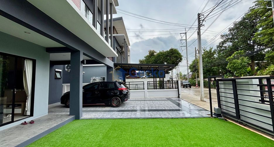 Haus zur Miete mit 3 Zimmer in Bang Lamung, Chonburi