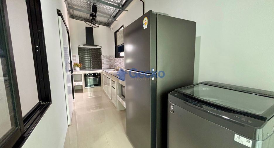 Haus zur Miete mit 3 Zimmer in Bang Lamung, Chonburi