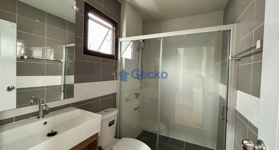 Haus zur Miete mit 3 Zimmer in Bang Lamung, Chonburi