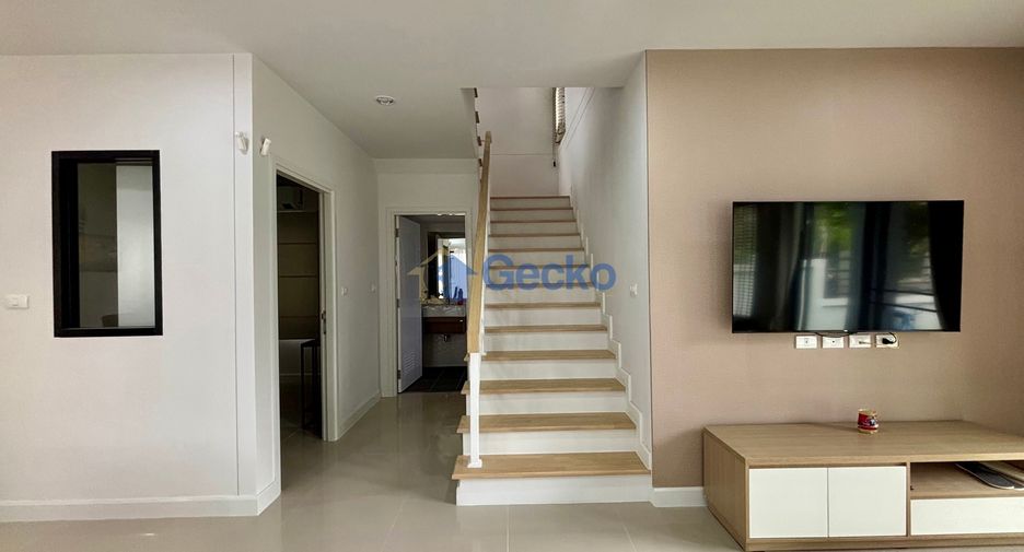 Haus zur Miete mit 3 Zimmer in Bang Lamung, Chonburi