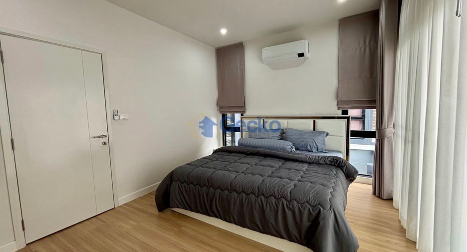 Haus zur Miete mit 3 Zimmer in Bang Lamung, Chonburi