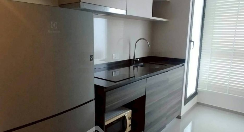 Condo en alquiler de 2 habitaciones en Phaya Thai, Bangkok