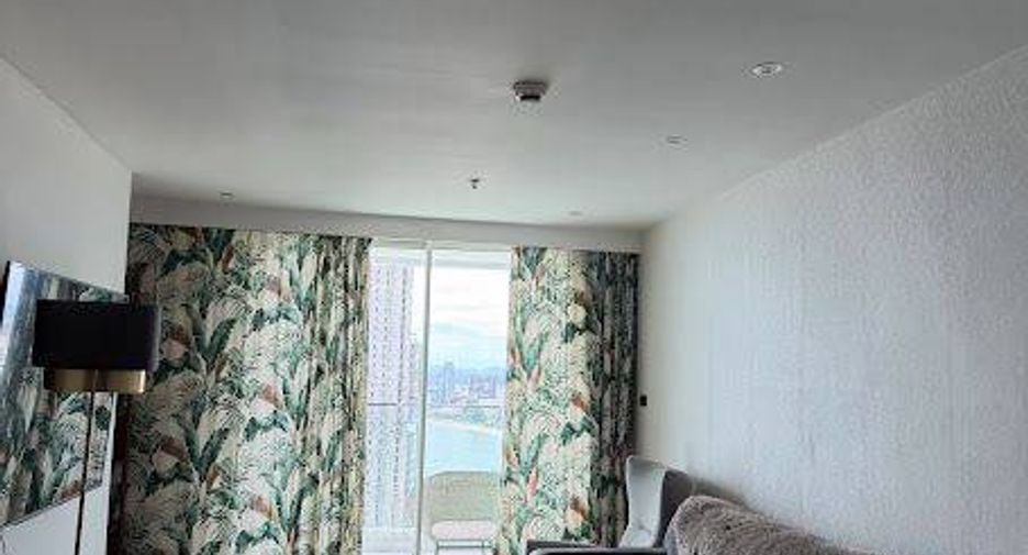 For rent 2 bedrooms condo in Bang Lamung, Chonburi