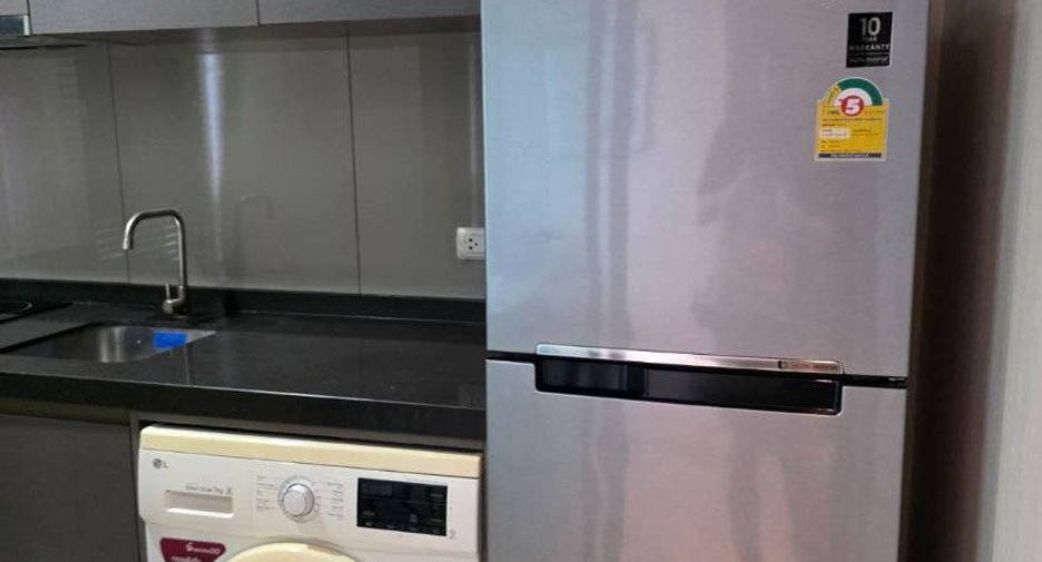 For rent 1 bed condo in Huai Khwang, Bangkok
