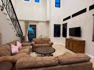 Casa adosada en alquiler de 4 habitaciones en Huay Yai, Pattaya