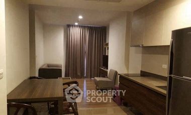 For rent 2 bedrooms condo in Khlong San, Bangkok