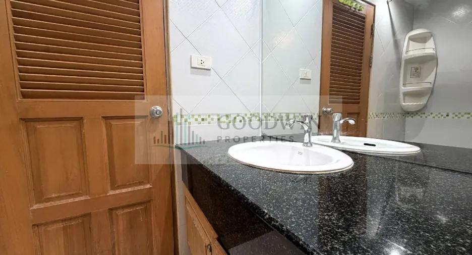 For rent studio condo in Jomtien, Pattaya