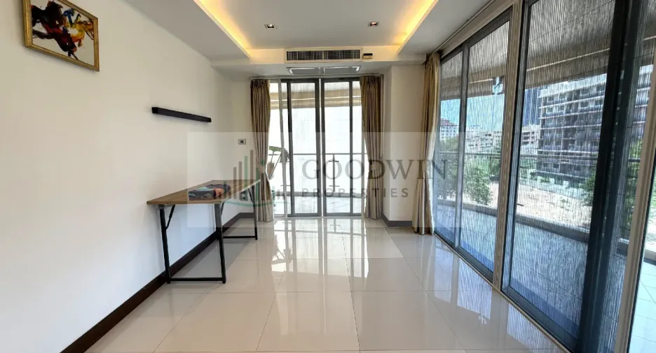 Condo en alquiler de 2 habitaciones en Bang Lamung, Chonburi
