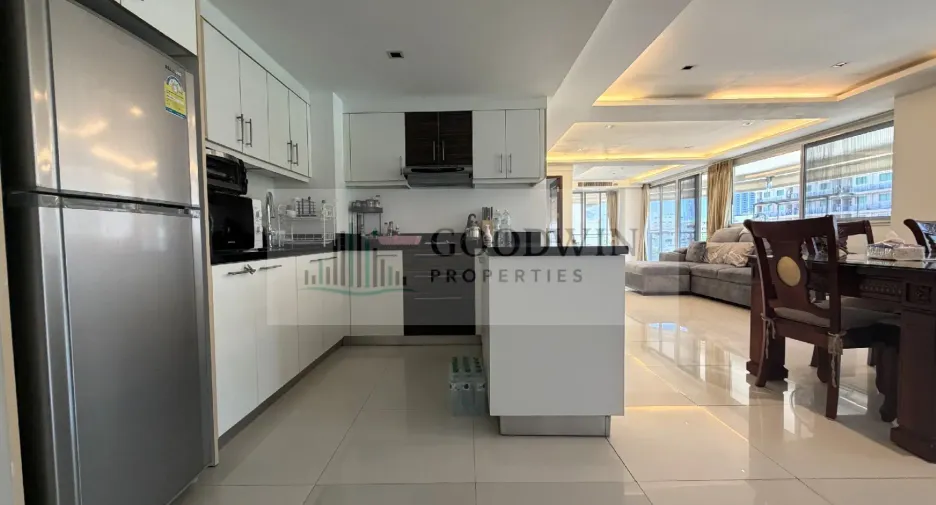 Condo en alquiler de 2 habitaciones en Bang Lamung, Chonburi