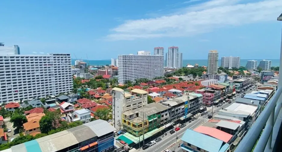For sale 1 bed condo in Bang Lamung, Chonburi
