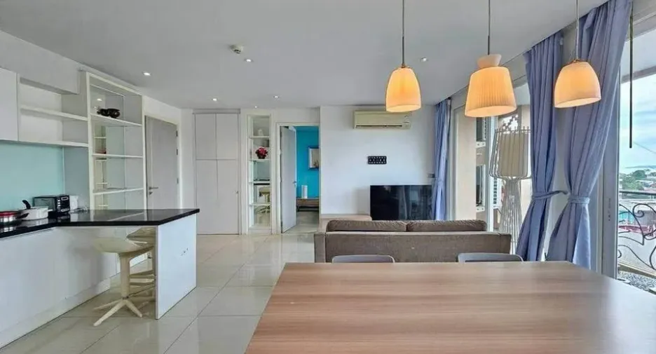 For sale 2 bedrooms condo in Jomtien, Pattaya