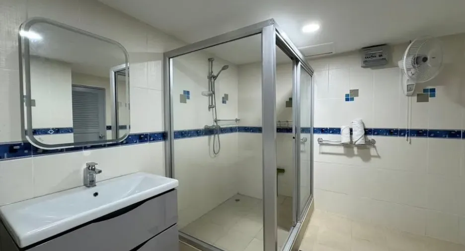 À louer et à vendre 1 chambre condo à Jomtien, Pattaya
