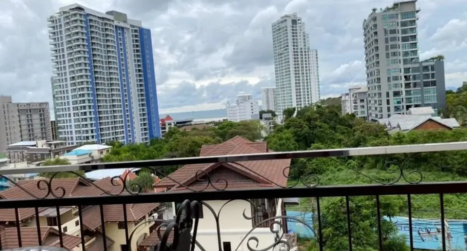 For sale 1 bed condo in Bang Lamung, Chonburi