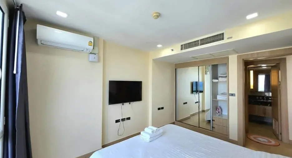 For sale 1 bed condo in Bang Lamung, Chonburi