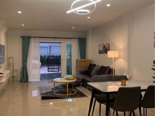 For rent 3 bedrooms townhouse in Thalang, Phuket