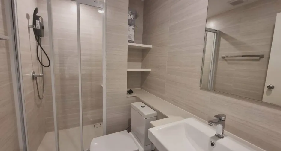 Wohnung zur Miete mit 1 Zimmer in Mueang Nakhon Sawan, Nakhon Sawan
