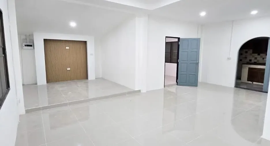 For sale 3 bedrooms house in Bang Lamung, Chonburi