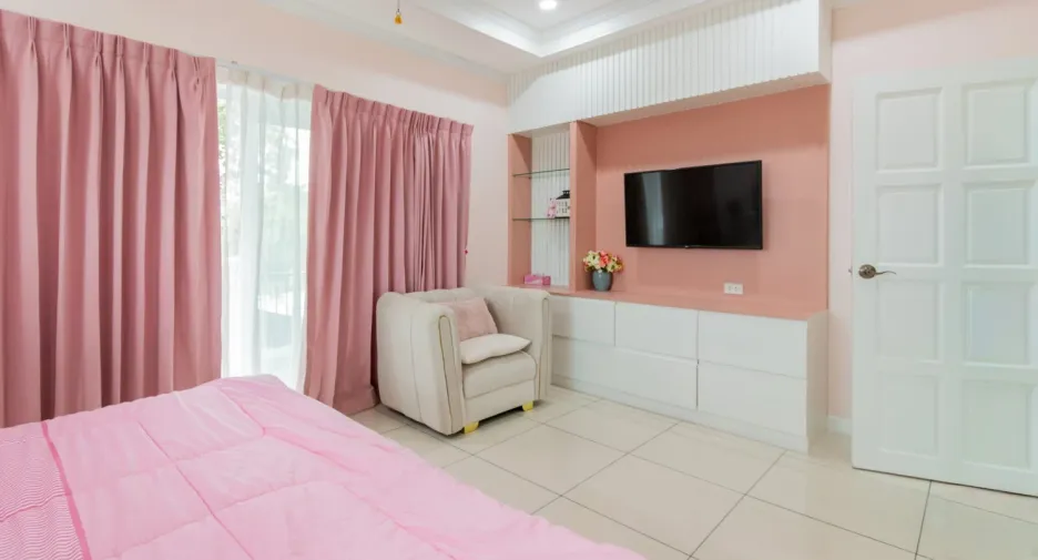 出售 4 卧室 别墅 在 Bang Lamung, Chon Buri