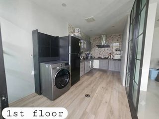 For sale 4 bedrooms townhouse in Prawet, Bangkok