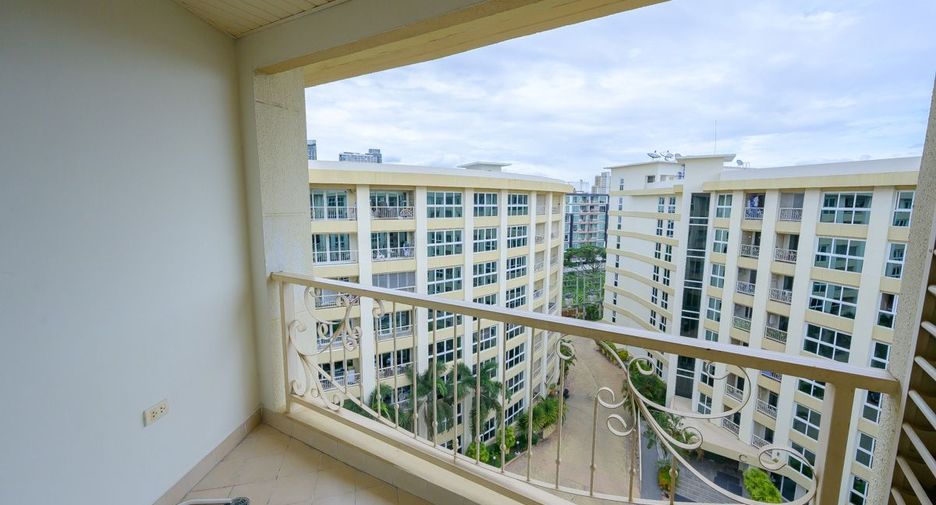 For sale 1 bed condo in Bang Lamung, Chonburi
