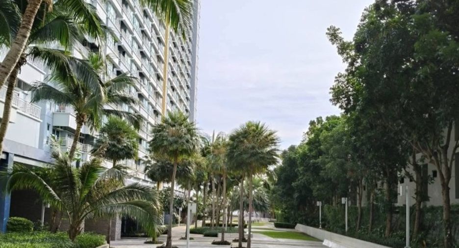 À vendre 2 chambres condo 