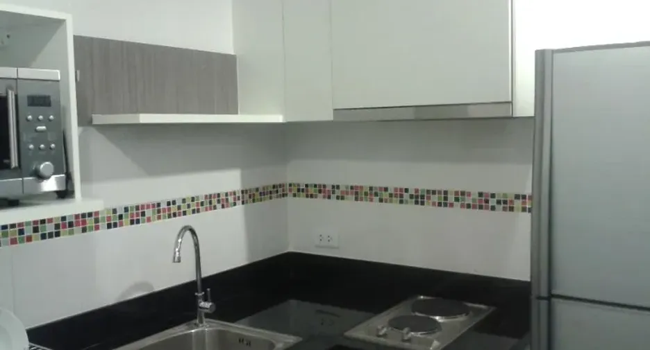 For sale 1 bed condo in Yan Nawa, Bangkok