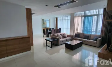For rent 3 bedrooms condo in Pathum Wan, Bangkok