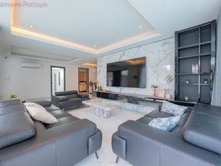 Haus zur Miete mit 5 Zimmer in Bang Lamung, Chonburi
