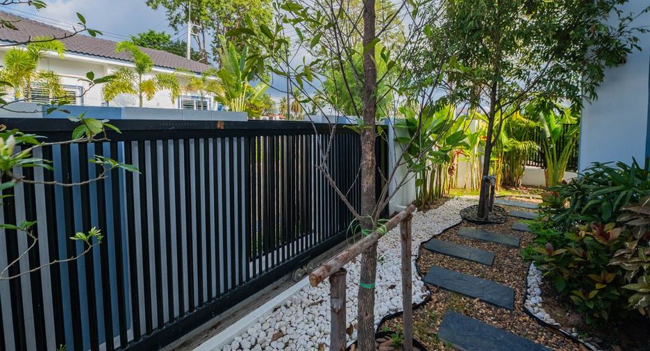 Casa en venta de 4 habitaciones en Bang Lamung, Chonburi