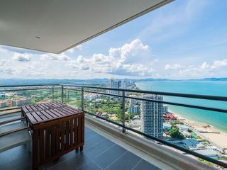 Condo en alquiler de 2 habitaciones en Bang Lamung, Chonburi