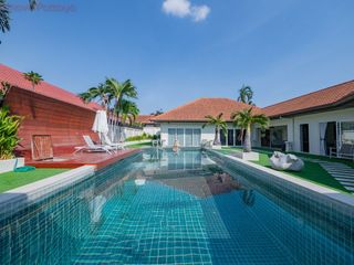 Haus zur Miete mit 5 Zimmer in Bang Lamung, Chonburi