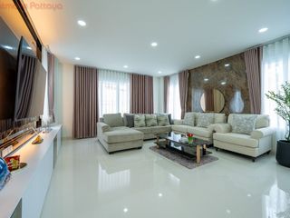 Casa en venta de 4 habitaciones en Bang Lamung, Chonburi