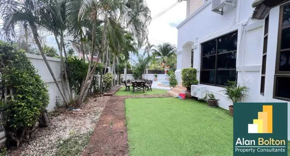 Haus zur Miete mit 6 Zimmer in Bang Lamung, Chonburi