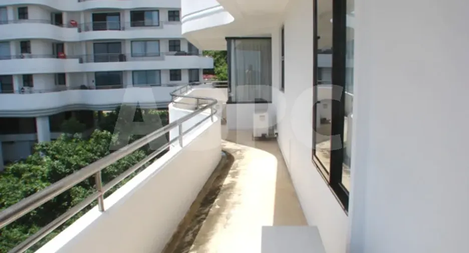 For rent そして for sale 3 ベッドルーム condo in Bang Lamung, Chonburi