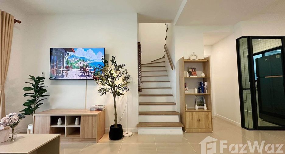 For rent 3 ベッドルーム townhouse in Mueang Chiang Mai, Chiang Mai