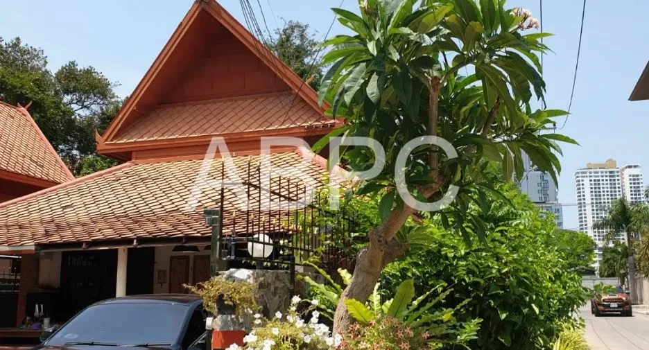 出售 3 卧室 独立屋 在 Bang Lamung, Chon Buri