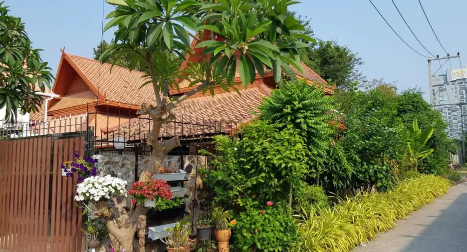出售 3 卧室 独立屋 在 Bang Lamung, Chon Buri