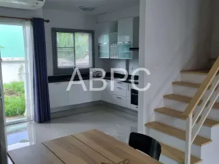 For sale 2 bedrooms townhouse in Bang Lamung, Chonburi