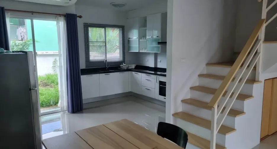 For sale 2 bedrooms townhouse in Bang Lamung, Chonburi