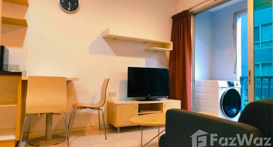 Condo en venta y en alquiler de 1 habitaciones en Phra Khanong, Bangkok