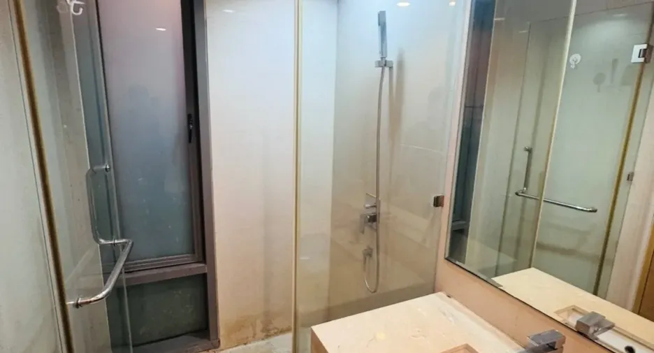 À vendre 1 chambre condo à Yan Nawa, Bangkok