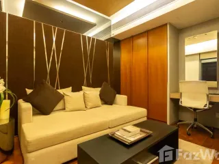 Condo en alquiler de 2 habitaciones en Yan Nawa, Bangkok