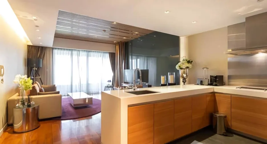 Wohnung zur Miete mit 2 Zimmer in Yan Nawa, Bangkok