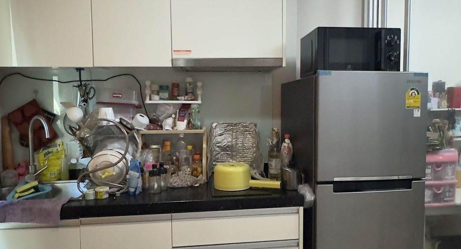 For sale 1 bed condo in Phra Khanong, Bangkok