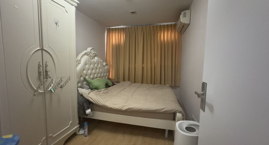For sale 1 bed condo in Phra Khanong, Bangkok
